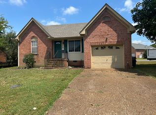 146 S Birchwood Dr, Hendersonville, TN 37075