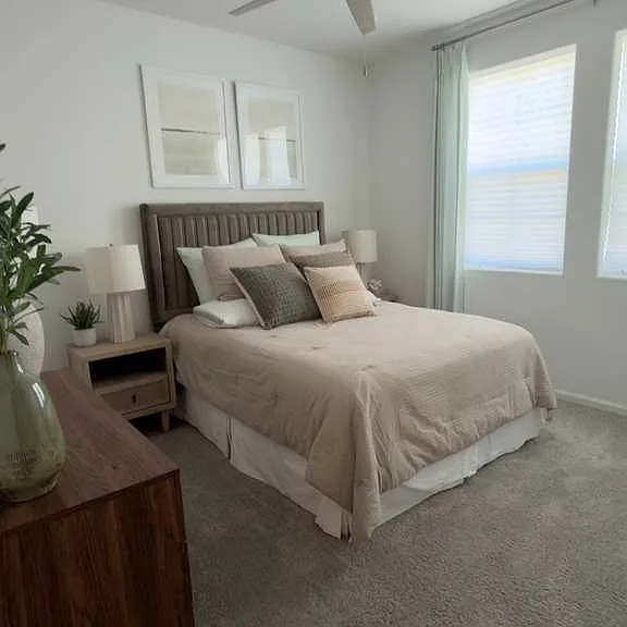 4717 Woodland Ave — Photo 16