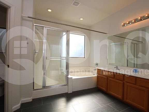 3rd image of 19620 S 189th St