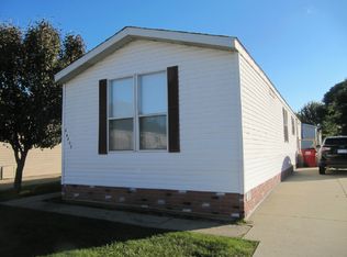 46322 Abbey Dr, Macomb, MI 48044