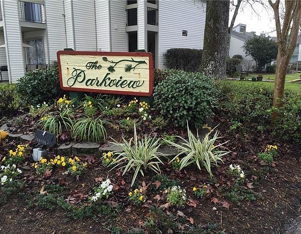 1st image of 100 Parkview Blvd #402