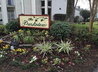 100 Parkview Blvd #402, Mandeville, LA 70471