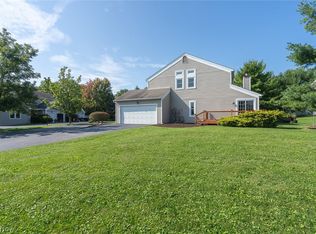 3815 Mercedes Pl, Canfield, OH 44406