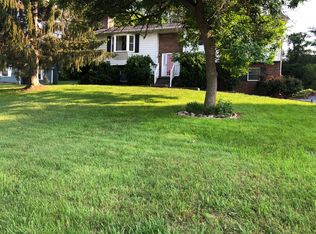 1505 Willowbrook Dr, Johnson City, TN 37601