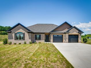 5160 Hester Ct, Piney Flats, TN 37686