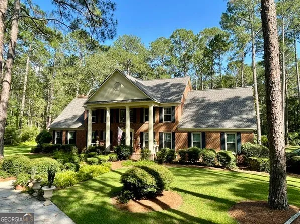 27 Whippoorwill Dr, Statesboro, GA 30458