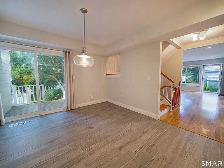 6 Peddlars Dr #6 — Photo 8