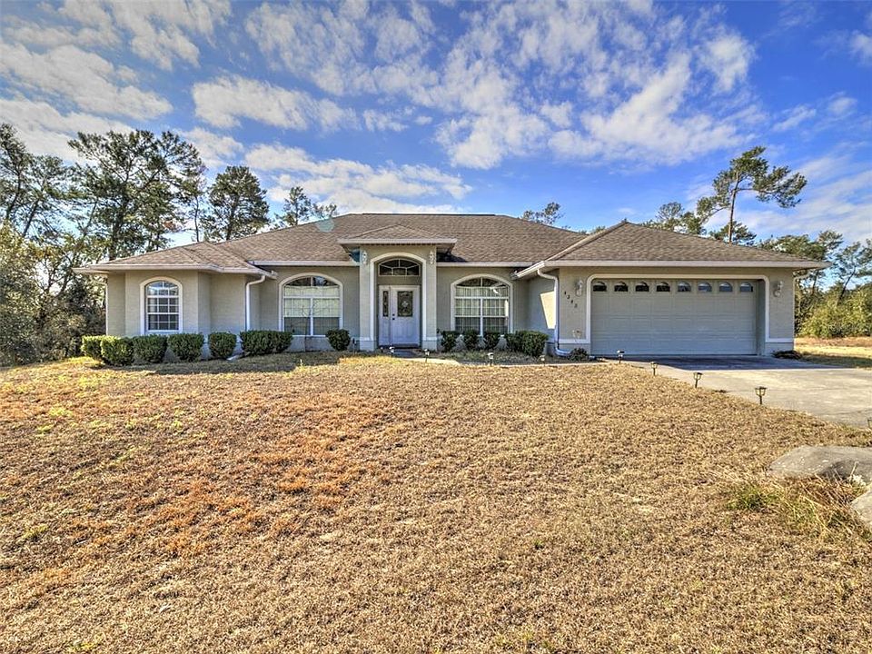 1st image of 4240 SW 111th Pl
