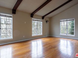 3209 Berkeley Ave, Los Angeles, CA 90026