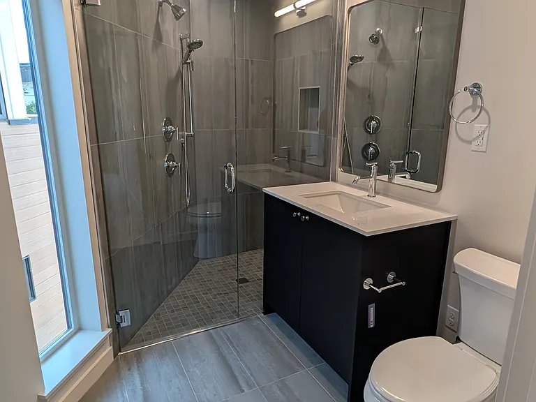 Owner's Bath