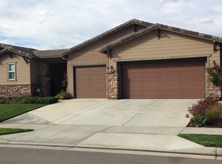 11274 Live Oak Way, Corona, CA 92883
