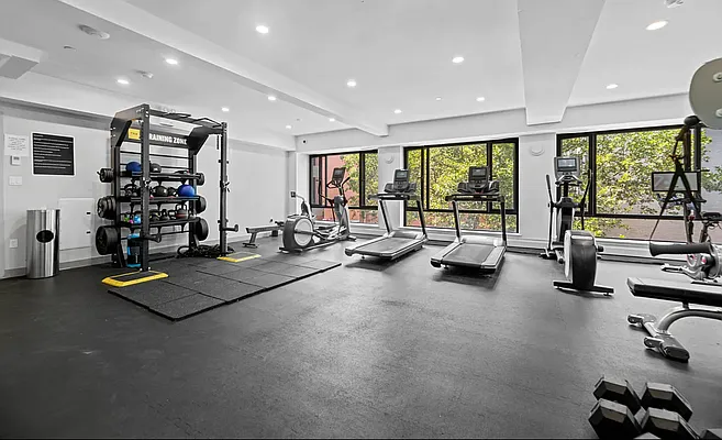 Rented by REAL New York | media 42