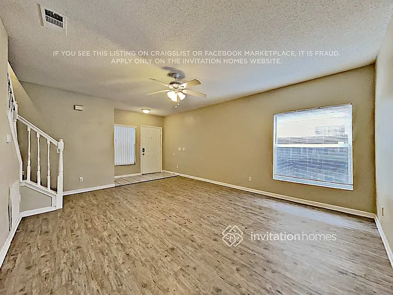 2510 Woods Edge Cir — Photo 4