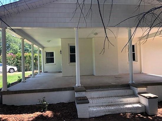 3rd image of 3129 Harmony Ln