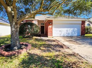 7518 Oakwood Canyon Dr, Cypress, TX 77433