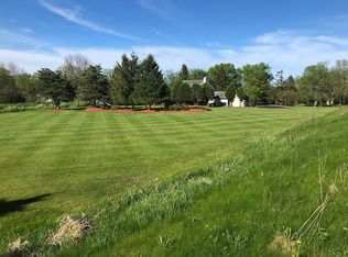 13019 NW Shoreland Dr, Mequon, WI 53097