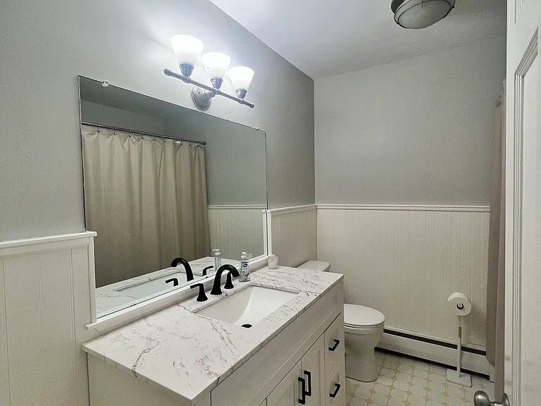 6462 Bridle Way — Photo 13