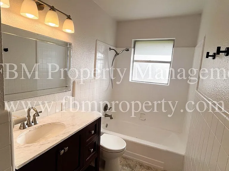 1408 Nichols St — Photo 9