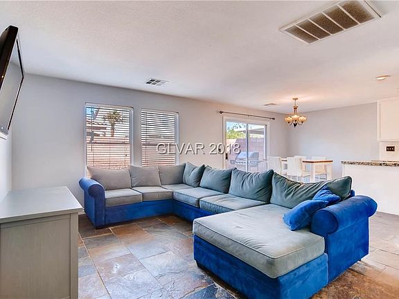 4th image of 11729 Bergamo Ct