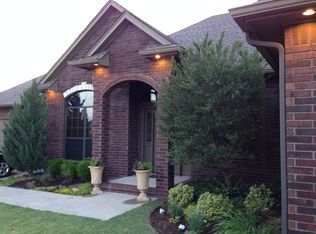 1407 Fairfax Ln, El Reno, OK 73036