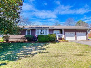 505 Nelson St SW, Hartselle, AL 35640