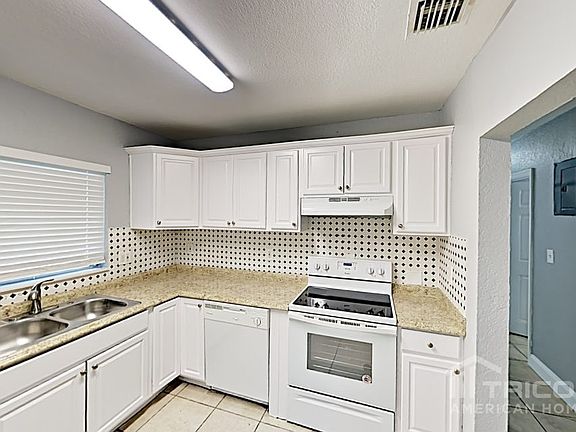 4th image of 1155 Alabama Ave