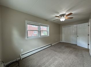 656 N Hobart Rd, Hobart, IN 46342