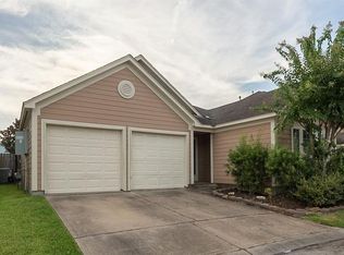 11723 Logan Ridge Dr, Houston, TX 77072