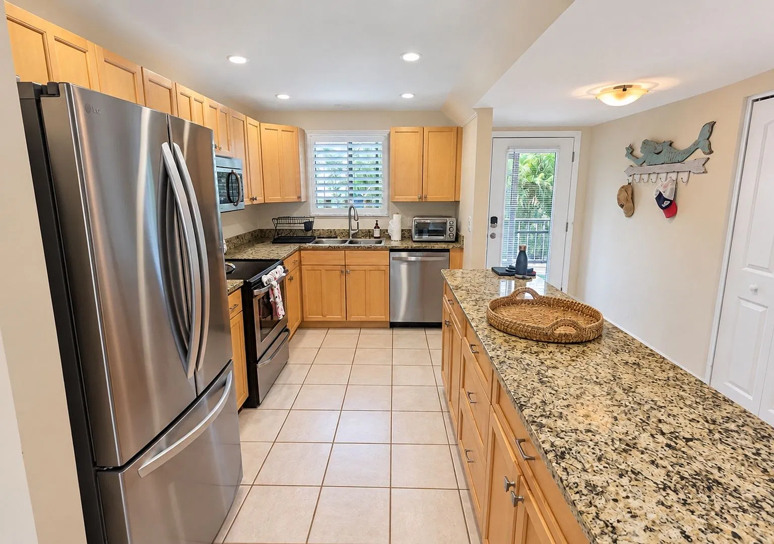 350 S Polk Dr — Photo 4