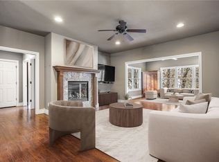 24 Kirkliston Ln, Bella Vista, AR 72715
