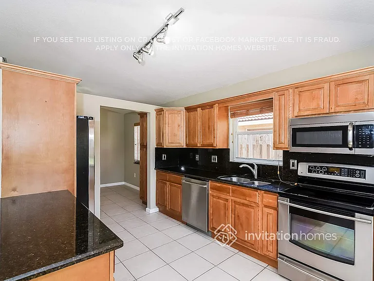 14872 SW 176th St — Photo 9