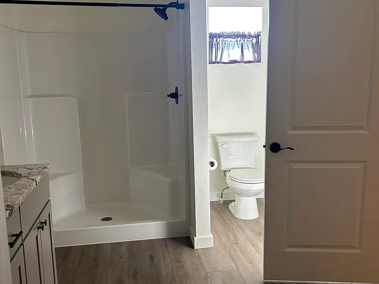 422 Jarrett Ave — Photo 23