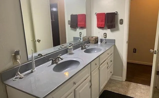 121 Shamrock Dr — Photo 9
