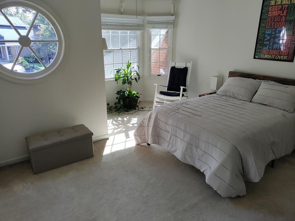 Bedroom available for rent.