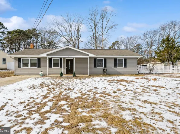 4 Tern Ct, Forked River, NJ 08731