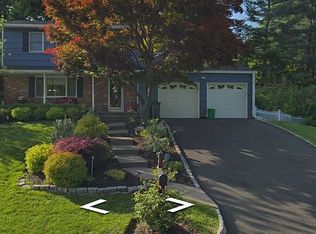 248 Newport Ave, Tappan, NY 10983