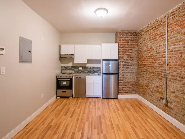 1126 E Passyunk Ave