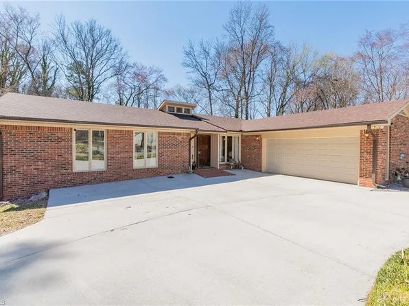 201 Pinecroft Ln, Spencer, NC 28159