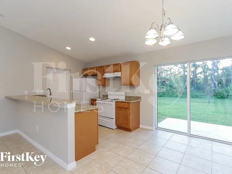 5569 Landry Ave — Photo 5