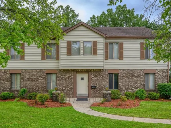 1711 Brownstone Blvd #4, Toledo, OH 43614