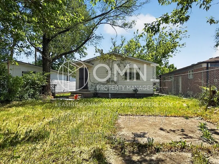 7161 Varjo St — Photo 3