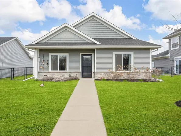 4352 Rohret Rd, Iowa City, IA 52246