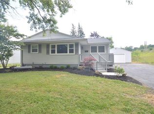 1609 Mathews Rd, Poland, OH 44514