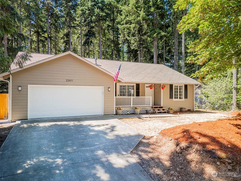1st image of 22411 Bluewater Drive SE