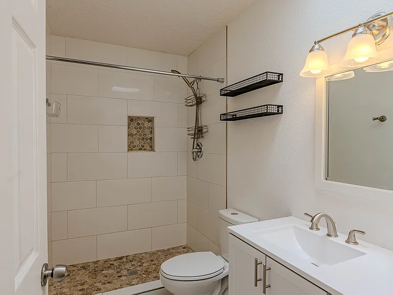 4929 Black Dr NW — Photo 11