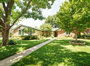 8500 E Brentmoor St, Wichita, KS 67206