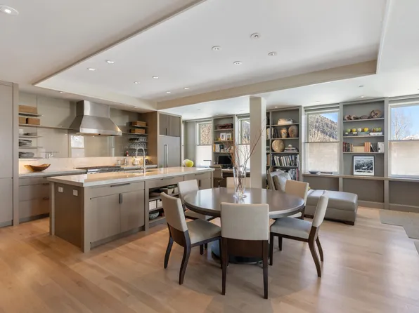 398 S Davis St #W-301, Telluride, CO 81435