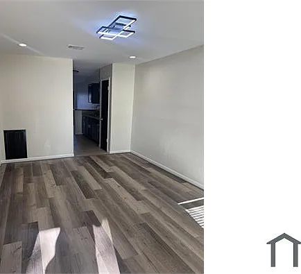 9426 Tooley Dr — Photo 14