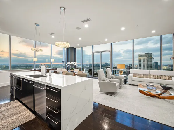 2200 Victory Ave APT 2504, Dallas, TX 75219