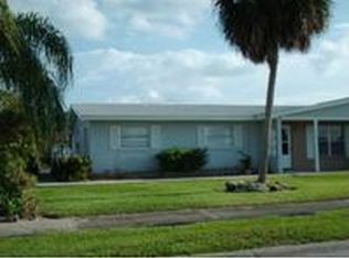 1335 Island Dr, Merritt Island, FL 32952
